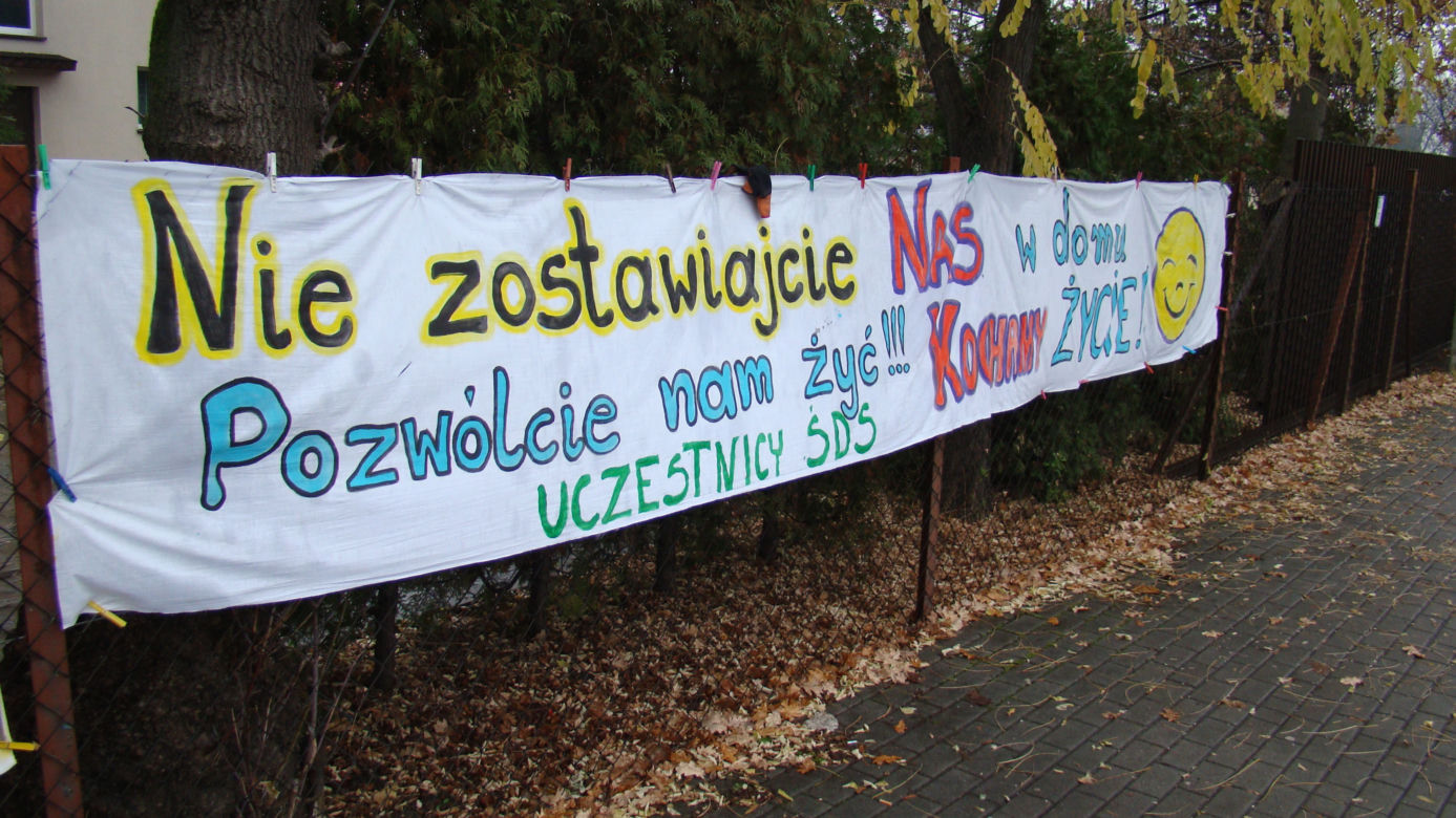 Rozpaczliwy apel opiekunów niepełnosprawnych
