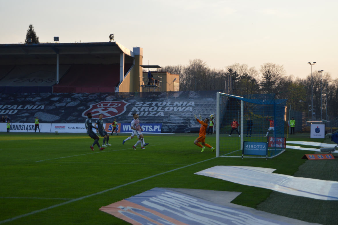 Górnik Zabrze - Legia Warszawa 1:2. Niewykorzystane sytuacje się mszczą [ZDJĘCIA KIBICÓW]
