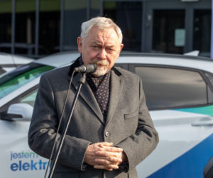 47 samochodów Hyundai KONA Electric trafiło do spółek publicznych miasta Kraków