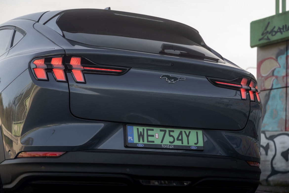 Ford Mustang Mach-E AWD