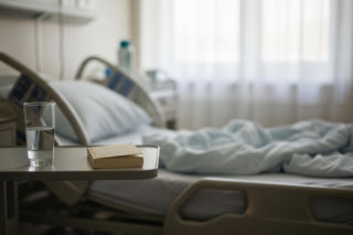 Łukasz Schreiber operowany. Co dzieje się w życiu posła PiS po trudnym czasie?