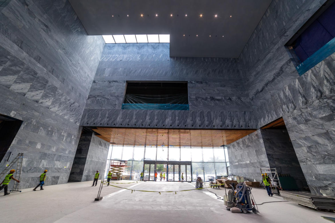 Wnętrza Muzeum Historii Polski – wnętrze holu głównego