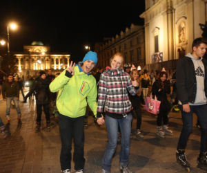 Nightskating. Warszawa na rolkach [Zdjęcia]