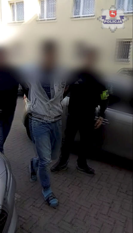 Pobicie 18-latka. Zatrzymano dwie osoby