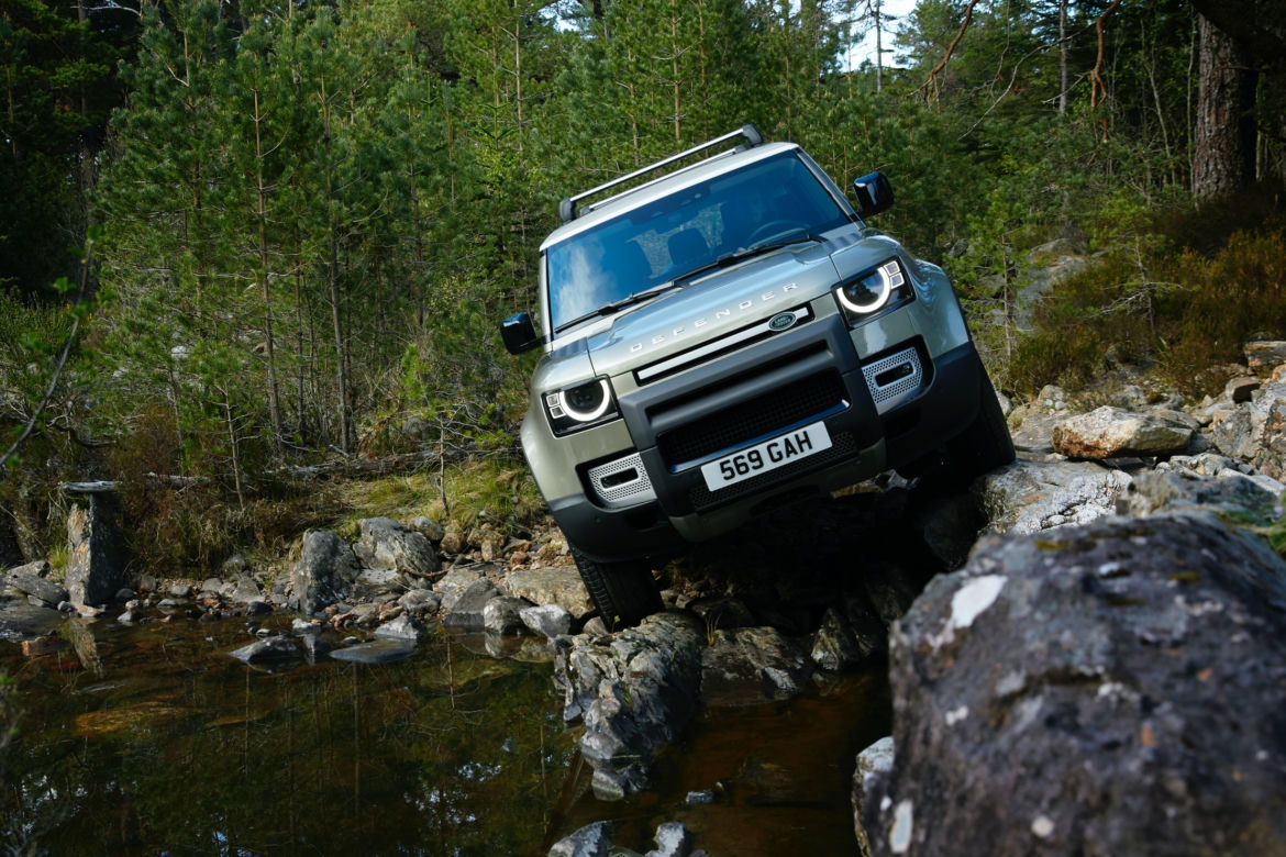 Land Rover Defender 90