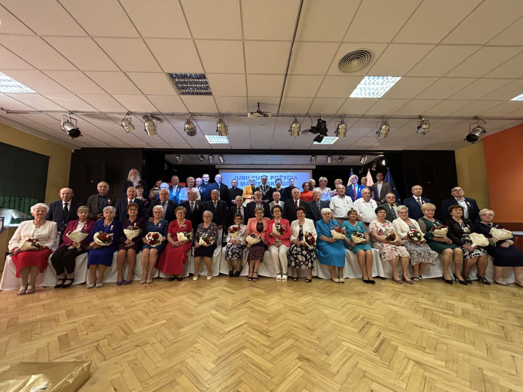 25 par świętowało swój jubileusz małżeński, a wśród nich rekordziści