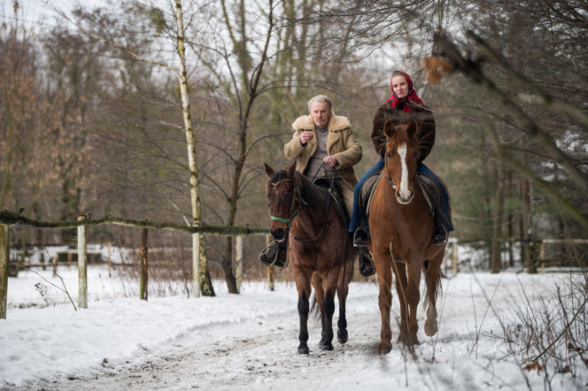 Magdalena Cielecka w spektaklu Teatru Telewizji "Wszystko na sprzedaż"