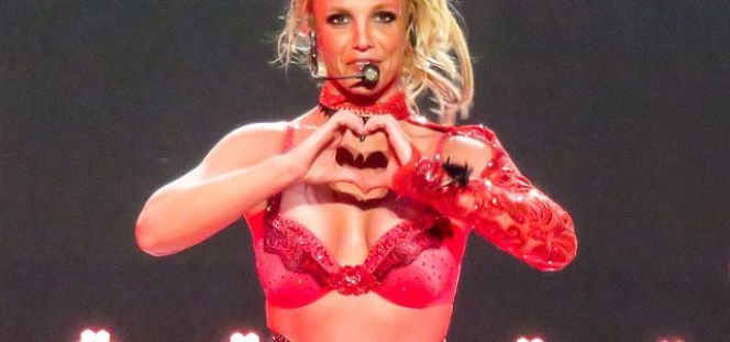 'Britney Spears nie żyje'. Wytwórnia Sony wydała oświadczenie 