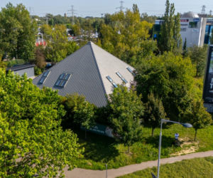 Piramida przy Połczyńskiej w Warszawie