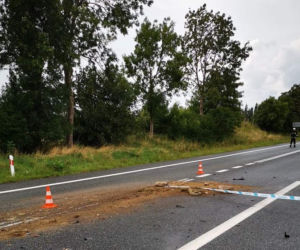 Bochlin. Potworny wypadek na DK nr 91! Nie żyje motocyklista, który uderzył w ciągnik [ZDJĘCIA]