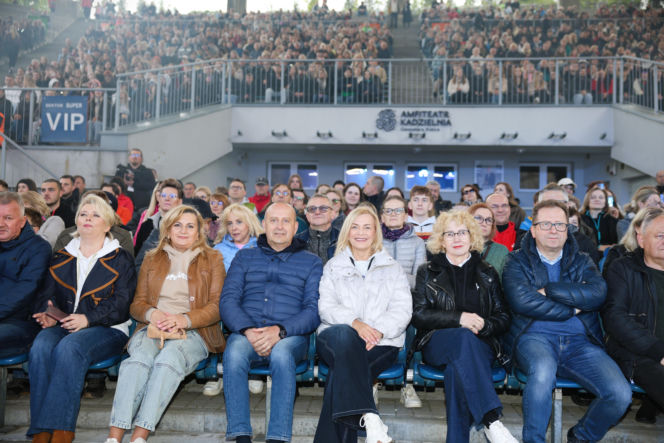Juwenalia Kieleckie 2026. Kadzielnia oszalała! Enej i Golec uOrkiestra porwali tłumy na wielkim finale UJK