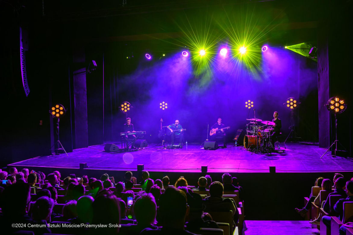 Wyjątkowy koncert Kombii w Tarnowie. Tak bawiła się publiczność! 