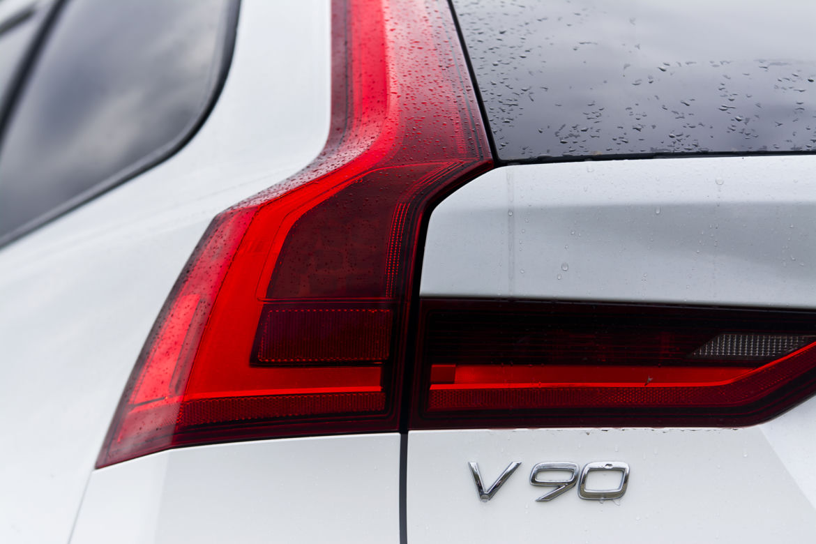 Volvo V90 Cross Country T6