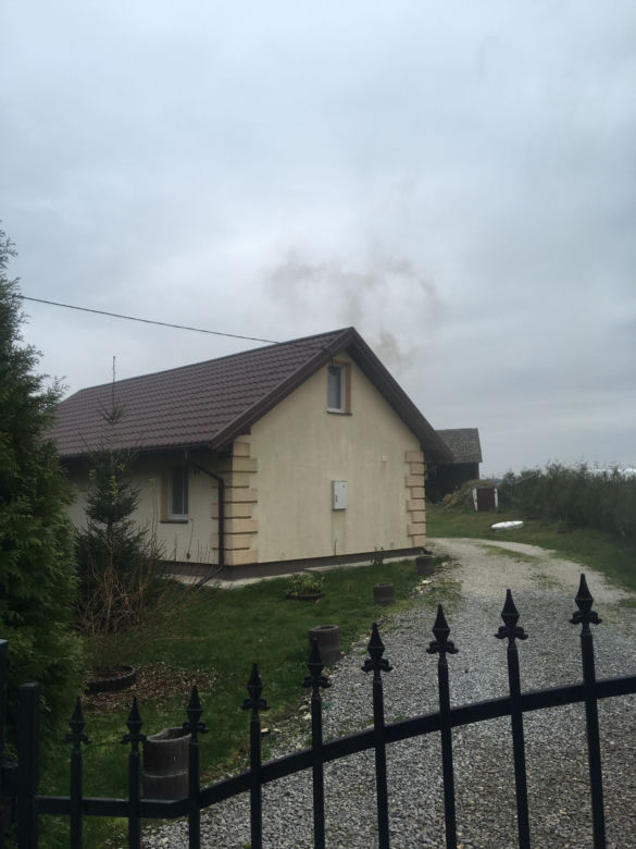 Nakryła Filipka kołdrą, przygniotła i udusiła