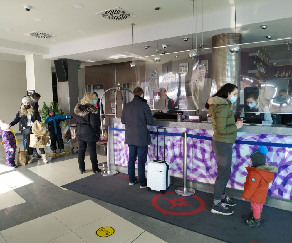 Powolny rozruch w krakowskich hotelach po pandemicznym zamknięciu. Lepiej tak niż wcale