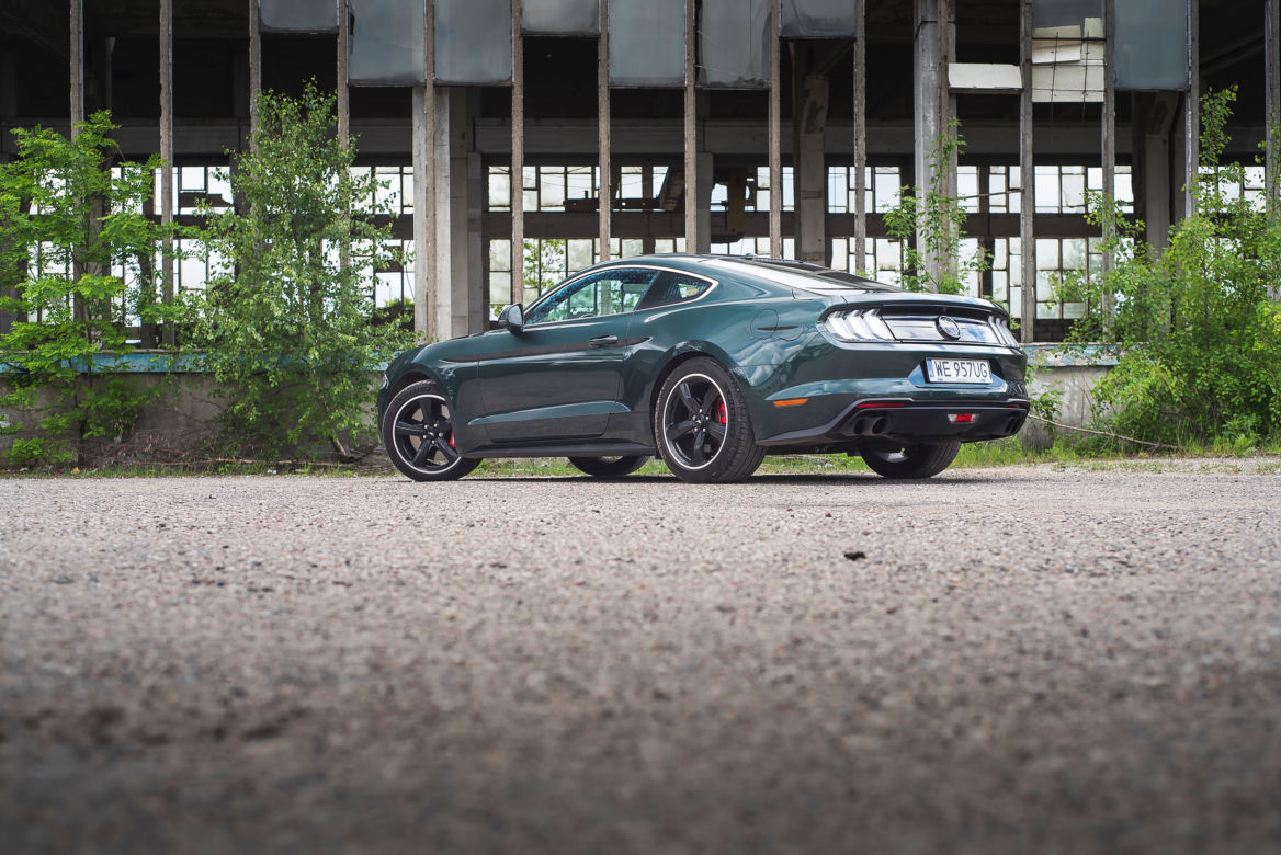 Ford Mustang Bullitt 5.0 V8 6MT
