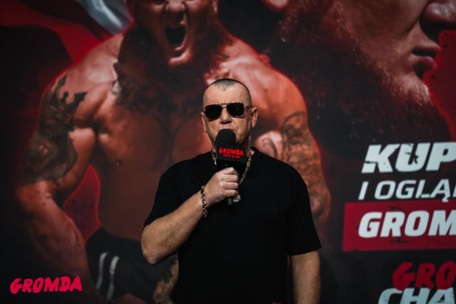 Ring girls Gromda 24