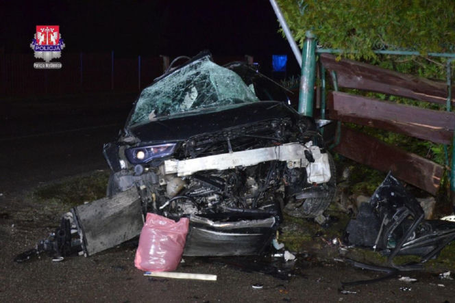 21-letni Dawid zginął w wypadku. Wcześniej siał grozę na drodze i nagrywał filmiki na TikToka