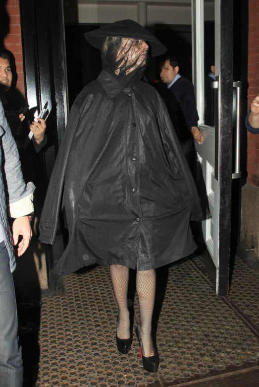 Lady Gaga w dziwnej kreacji
