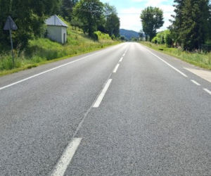 Uwaga kierowcy.  Drogowcy pracują w Nowej Wsi.  Są utrudnienia 