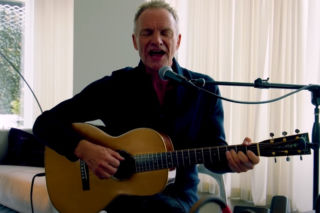Sting wspomniał ostatnią trasę The Police, twierdząc, że była to tylko nostalgiczna podróż
