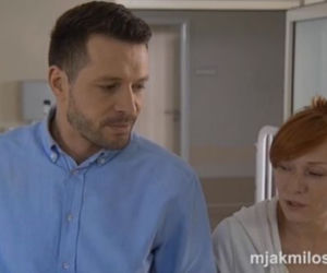 M jak miłość odcinek 1242, Agnieszka (Magdalena Walach), Tomek (Andrzej Młynarczyk)