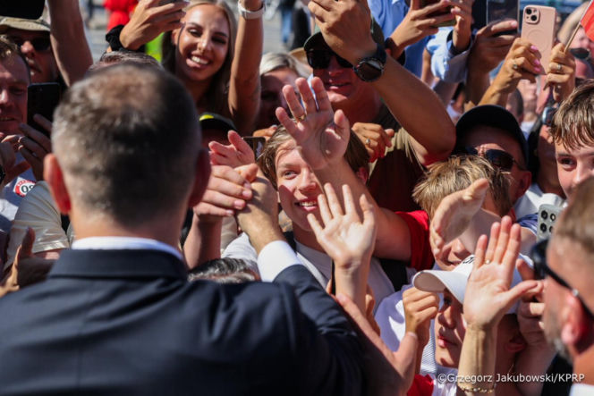 Wzruszenia 15 sierpnia na spotkaniu z Karolem Nawrockim