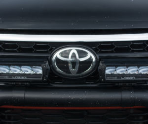 Toyota Hilux 2.4 D-4D 150 KM 4x4 AT6 Selection 50