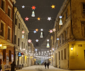 W Lublinie czuć klimat zbliżających się świąt. Iluminacje już świecą [GALERIA]