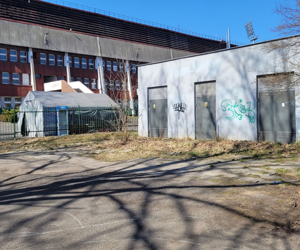 Dziennikarz TVN brutalnie zamordowany w Chorzowie. Sprawca zadał mu kilkadziesiąt ciosów