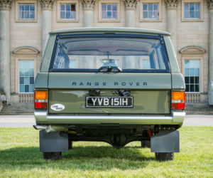 Range Rover o numerze seryjnym 001