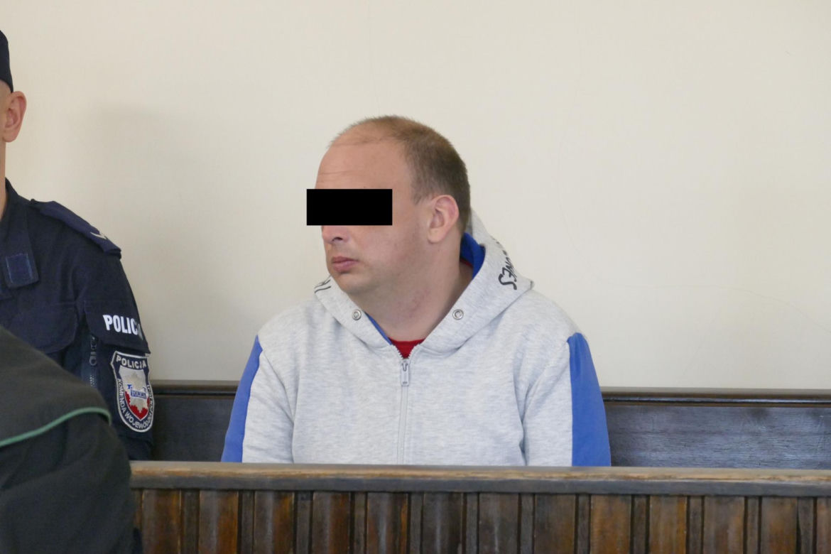 Spalił Pawła na przystanku, wyjdzie z więzienia po 40 latach? „ Zadał śmierć pokrzywdzonemu w sposób wyjątkowo makabryczny”