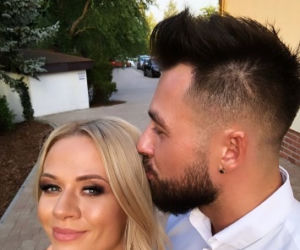 Kasia Dziurska i Emil Gankowski na ślubie Antka Smykiewicza