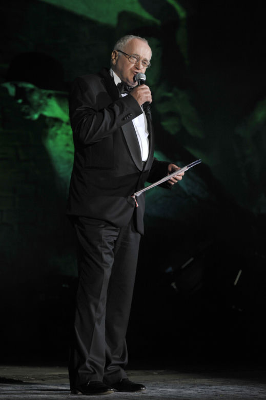 NIe żyje Jan Nowicki