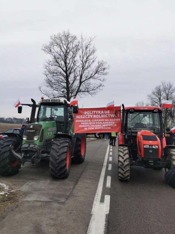 Protest rolników w Podlaskiem. Ciągniki blokują drogi w całym województwie! 