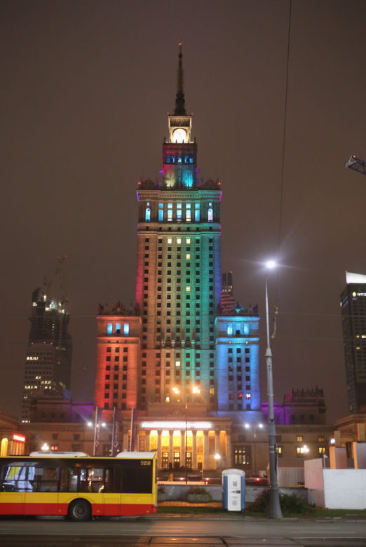  "Pałac Kultury w kolorach tęczy!