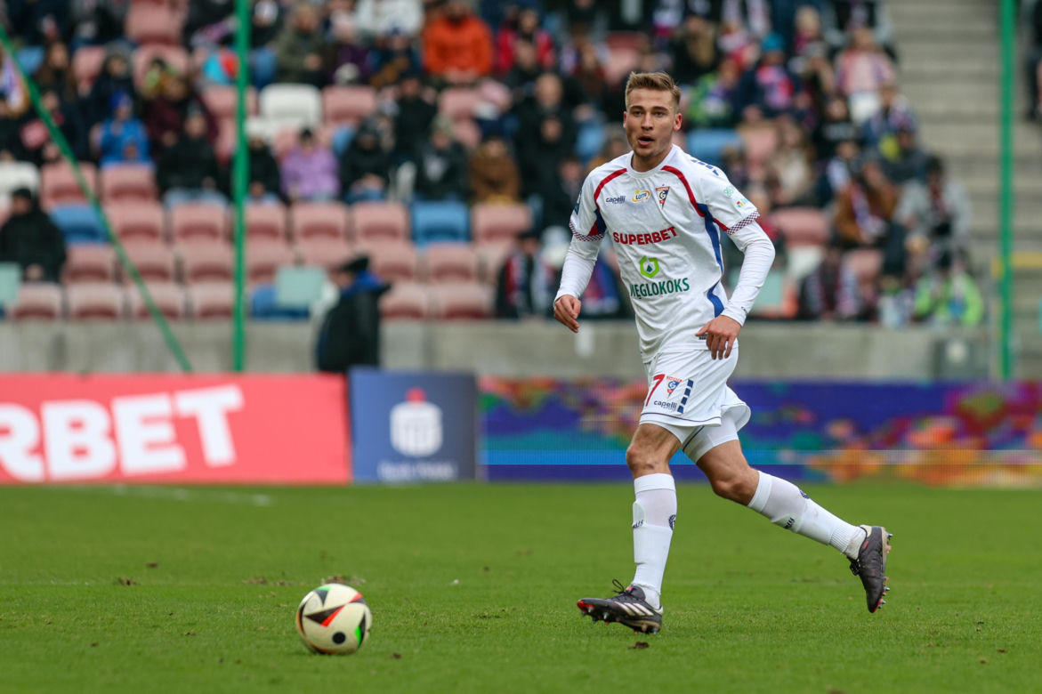 Górnik Zabrze zmierzył się z Puszczą Niepołomice. Na trybunach niemal 15 tys. kibiców