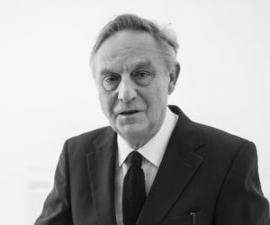 Nie żyje Krzysztof Piesiewicz. Senator, prawnik i współtwórca filmów Kieślowskiego miał 80 lat