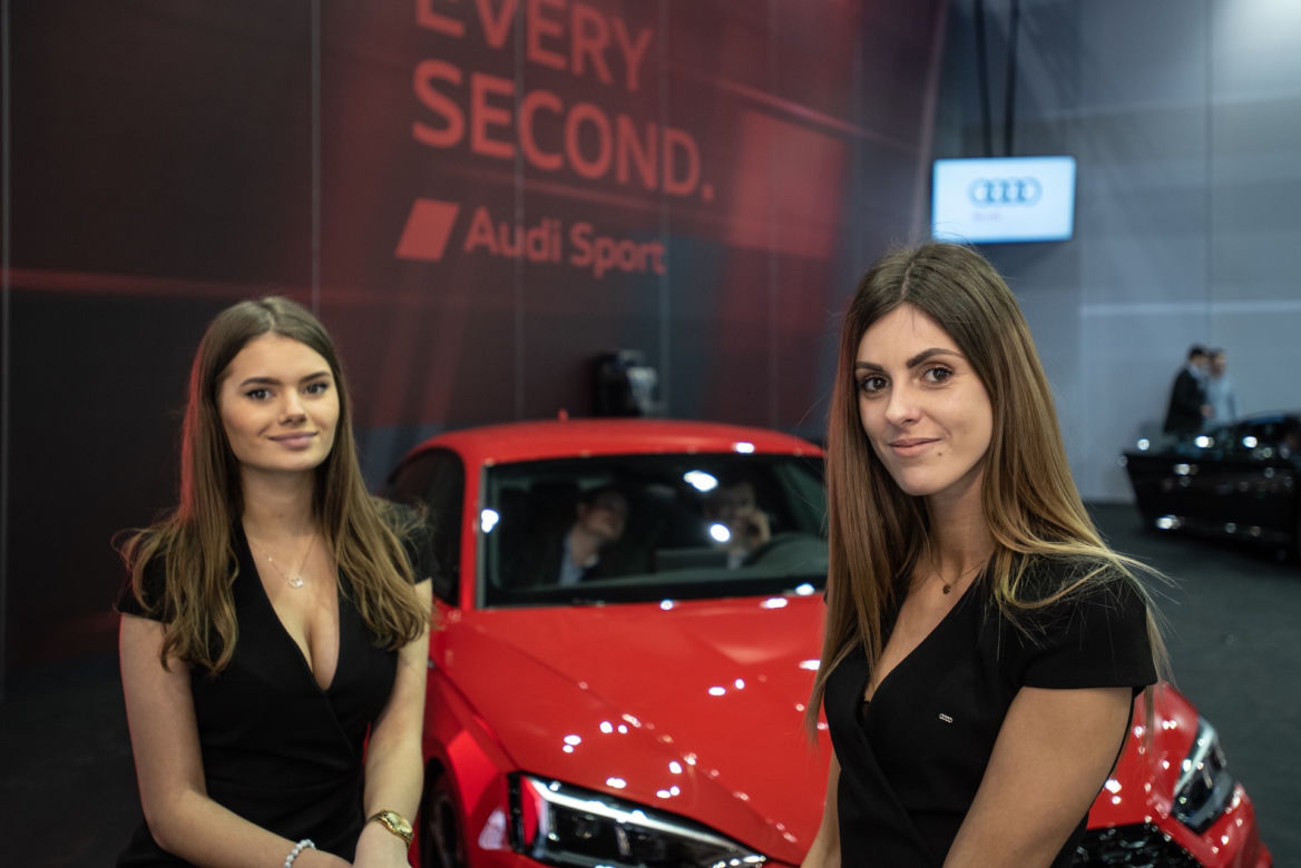 Hostessy na Poznań Motor Show 2019
