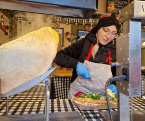 Przewodnik po najsmaczniejszych jarmarkach w Polsce. Tu zjesz prawdziwe smakołyki!