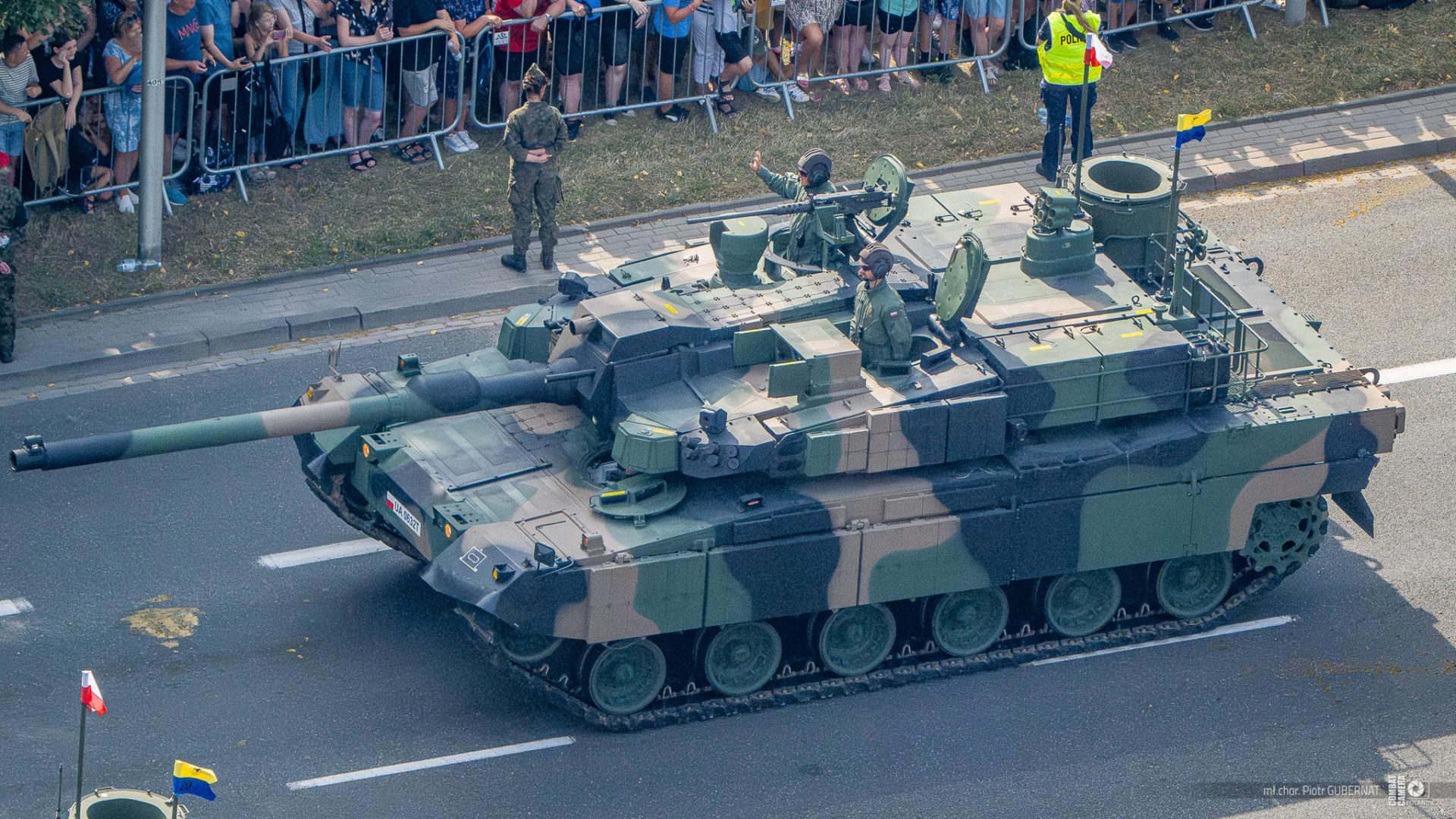 Święto Wojska Polskiego 2026: Wielka defilada w Warszawie i parada morska w Gdyni. Tysiące żołnierzy i ten sprzęt wojskowy zaskoczą Polaków