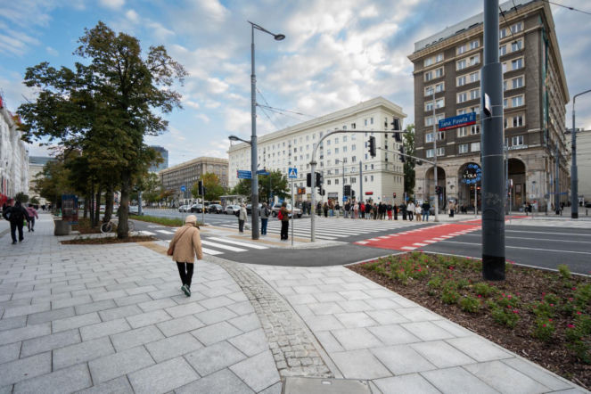Wschodnia strona Al. Jana Pawła II po nowemu - ZDM Warszawa