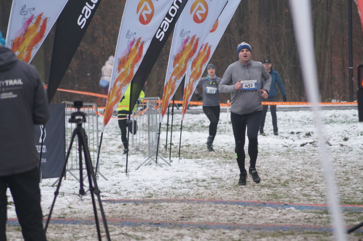 Wielkie ściganie w Myślęcinku! Za nami kolejny bieg City Trail 2022 [ZDJĘCIA]
