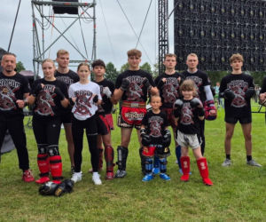 Tłumy na Festiwalu Pod Zaporą w Brodach! Oskar Cyms i „Złoty Gumiak” skradli serca publiczności