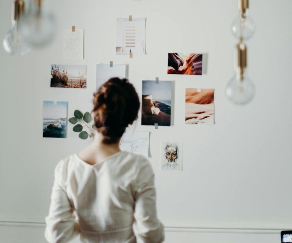 Chcesz osiągnąć cele? Stwórz tablicę marzeń, która poprowadzi Cię krok po kroku