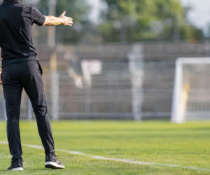 Robert Kolendowicz nowym trenerem Korony Kielce. Powrót do klubu po 20 latach