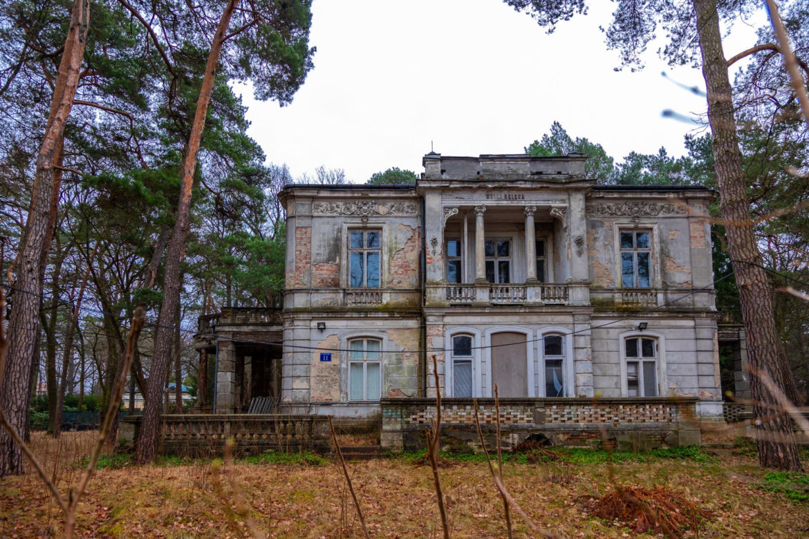 Konstancin-Jeziorna. Opuszczone wille - zobacz zdjęcia rezydencji, które kiedyś zachwycały