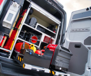 Policyjny Ambulans Pogotowia Ruchu Drogowego