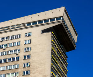 Blok Młotek na Smolnej 8 w Warszawie