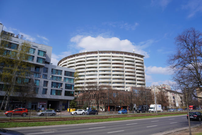 Warszawskie Koloseum stoi na Ochocie